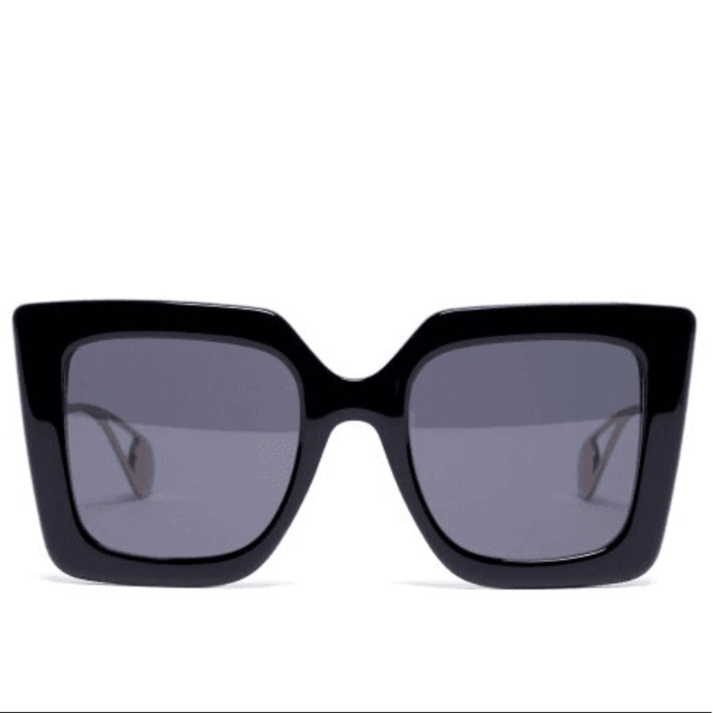 AUTHENTIC Gucci Square Black Sunglasses